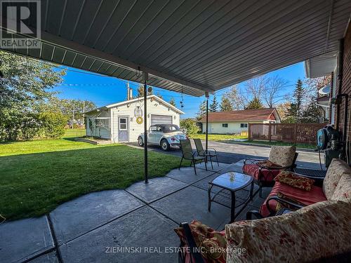 112 Picadilly Circle, Iroquois Falls, ON - Outdoor With Deck Patio Veranda