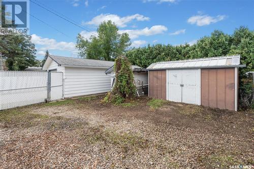 438 T Avenue N, Saskatoon, SK - Outdoor