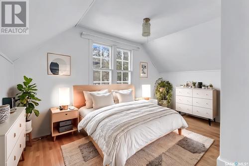 929 K Avenue S, Saskatoon, SK - Indoor Photo Showing Bedroom