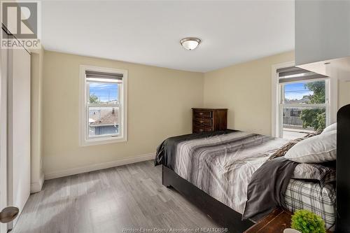 1032 Lauzon Road, Windsor, ON - Indoor Photo Showing Bedroom