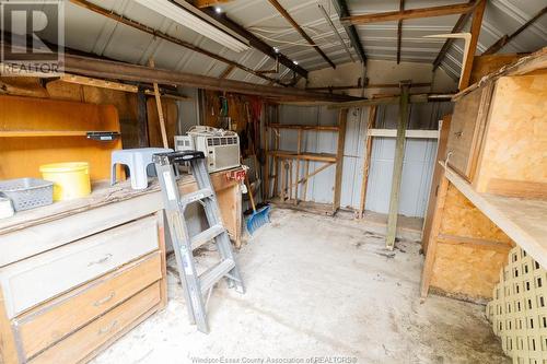 61 Miriam Court, Essex, ON - Indoor Photo Showing Garage