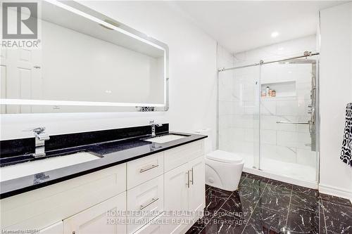 515490 2Nd Line, Amaranth, ON - Indoor Photo Showing Bathroom