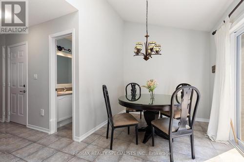 35 - 24 Kenyon Crescent, Grimsby, ON - Indoor Photo Showing Dining Room