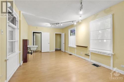 500 Edgeworth Avenue, Ottawa, ON - Indoor Photo Showing Other Room