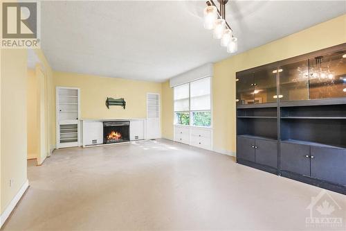 500 Edgeworth Avenue, Ottawa, ON - Indoor With Fireplace