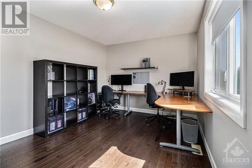 24 Greenpointe Drive, Ottawa, ON - Indoor Photo Showing Office