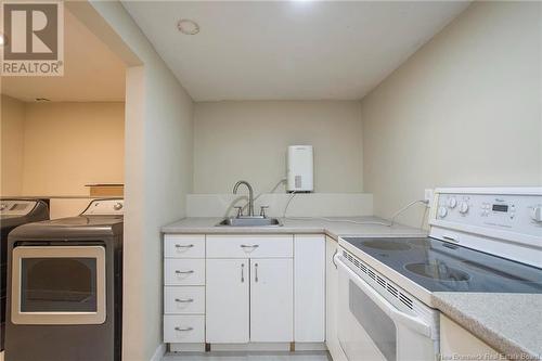 63 King St, Sackville, NB - Indoor Photo Showing Laundry Room