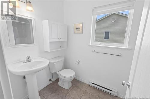 36 Stoneham Drive, Moncton, NB - Indoor Photo Showing Bathroom