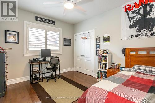 3399 Crane Avenue, London, ON - Indoor Photo Showing Bedroom