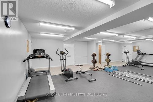 1205 - 30 Chapman Court, London, ON - Indoor Photo Showing Gym Room