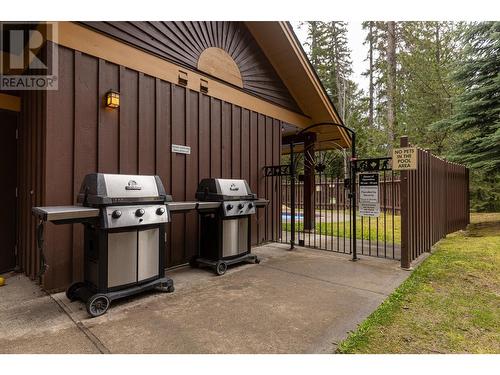 4559 Timberline  Crescent Unit# 611D, Fernie, BC - Outdoor With Exterior