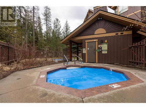 4559 Timberline  Crescent Unit# 611D, Fernie, BC - Outdoor With In Ground Pool