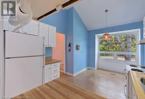 2822 Folkway Drive, Mississauga, ON - Indoor Photo Showing Kitchen