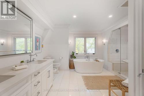 37 Farnham Avenue, Toronto, ON - Indoor Photo Showing Bathroom