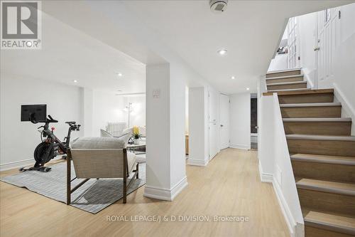 17 Lesmount Avenue, Toronto, ON - Indoor Photo Showing Other Room