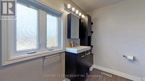 175 Riveredge Drive, Georgina, ON - Indoor Photo Showing Bathroom