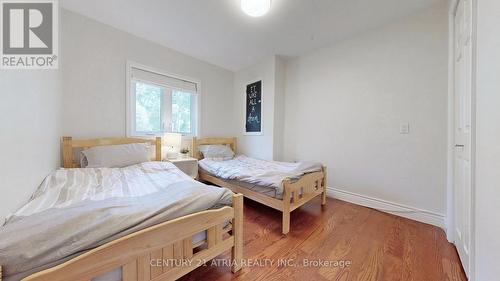 175 Riveredge Drive, Georgina, ON - Indoor Photo Showing Bedroom