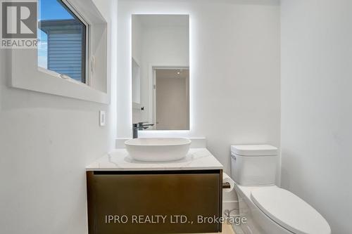 51 Burnfield Avenue, Toronto, ON - Indoor Photo Showing Bathroom