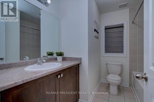 20 Donald Stewart Road, Brampton, ON - Indoor Photo Showing Bathroom