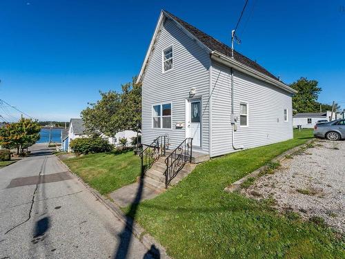 10 Store Street, Yarmouth, NS 