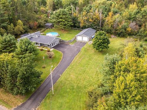 16 Douglas Avenue, Ellershouse, NS 