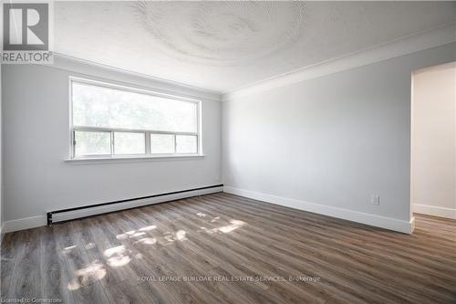 4 - 2161 Ghent Avenue, Burlington, ON - Indoor Photo Showing Other Room