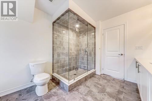 16 East Vista Terrace, Quinte West, ON - Indoor Photo Showing Bathroom