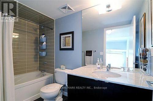 103 - 55 East Liberty Street, Toronto, ON - Indoor Photo Showing Bathroom