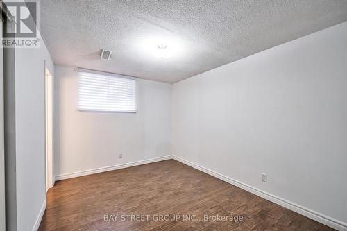 222 Hollywood Avenue, Toronto, ON - Indoor Photo Showing Other Room