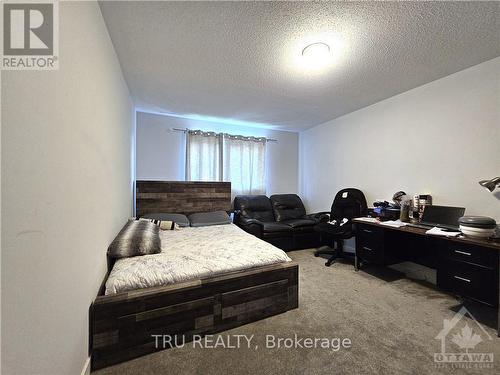 2148 Winsome Terrace, Ottawa, ON - Indoor Photo Showing Bedroom