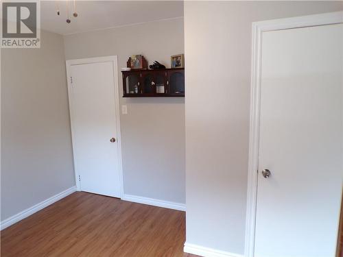 44 Central Avenue, Elliot Lake, ON - Indoor Photo Showing Other Room