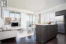 513 - 1638 Bloor Street W, Toronto, ON  - Indoor Photo Showing Kitchen 