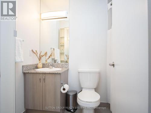 513 - 1638 Bloor Street W, Toronto, ON - Indoor Photo Showing Bathroom