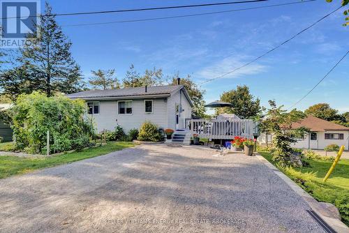 102 Bishop Lane, Prince Edward County (Ameliasburgh), ON - Outdoor