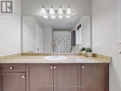 4 Church View Avenue, Markham, ON - Indoor Photo Showing Bathroom