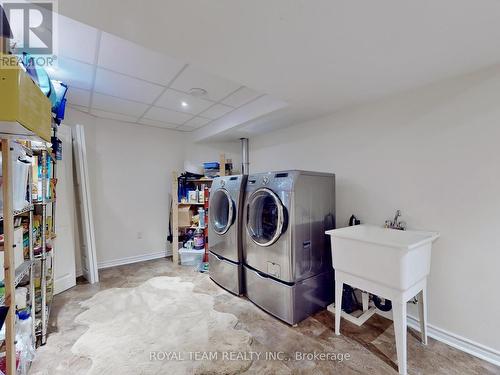 4 Church View Avenue, Markham, ON - Indoor Photo Showing Laundry Room