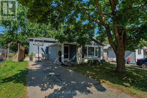 169 Pinedale Drive, Kitchener, ON - Outdoor