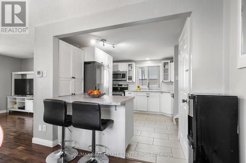 169 Pinedale Drive, Kitchener, ON - Indoor Photo Showing Kitchen