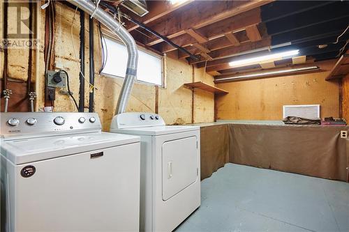 1442 Second Street E, Cornwall, ON - Indoor Photo Showing Laundry Room