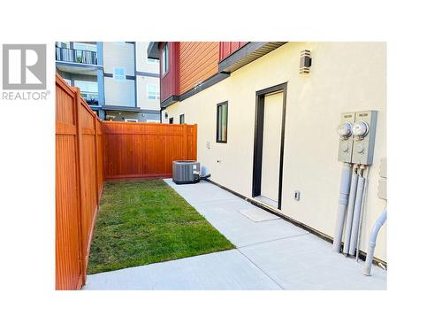 125 Calgary Avenue Unit# 101, Penticton, BC - Outdoor With Exterior