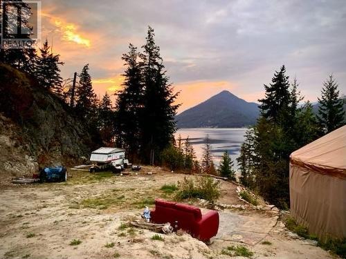 Lot 6 Lower Arrow  Lake, Castlegar, BC 