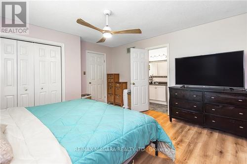 4 College Park Drive, Welland, ON - Indoor Photo Showing Bedroom