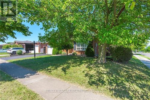 4 College Park Drive, Welland, ON - Outdoor