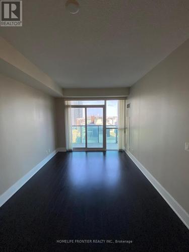 1512 - 70 Roehampton Avenue, Toronto, ON - Indoor Photo Showing Other Room