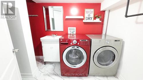 Bsmt - 17 Brower Avenue, Richmond Hill, ON - Indoor Photo Showing Laundry Room