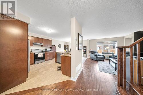 262 Dalgleish Trail, Hamilton, ON - Indoor Photo Showing Other Room