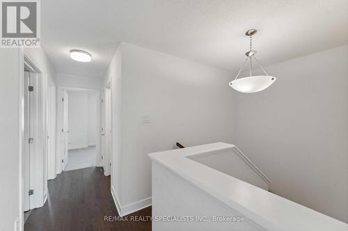 274 Turnbuckle Crescent, Ottawa, ON - Indoor Photo Showing Other Room