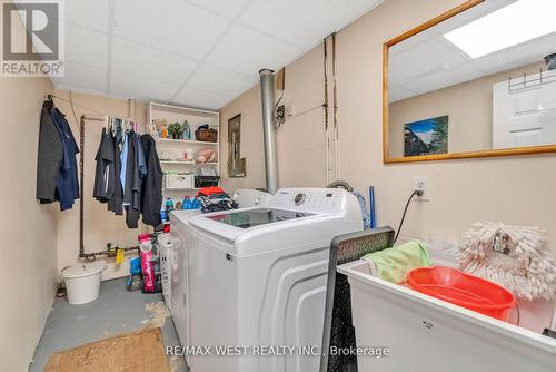 103 Bernice Crescent, Toronto, ON - Indoor Photo Showing Laundry Room