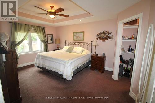 110 A 13Th Avenue, Hanover, ON - Indoor Photo Showing Bedroom