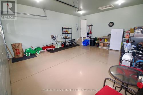 110 A 13Th Avenue, Hanover, ON - Indoor Photo Showing Garage